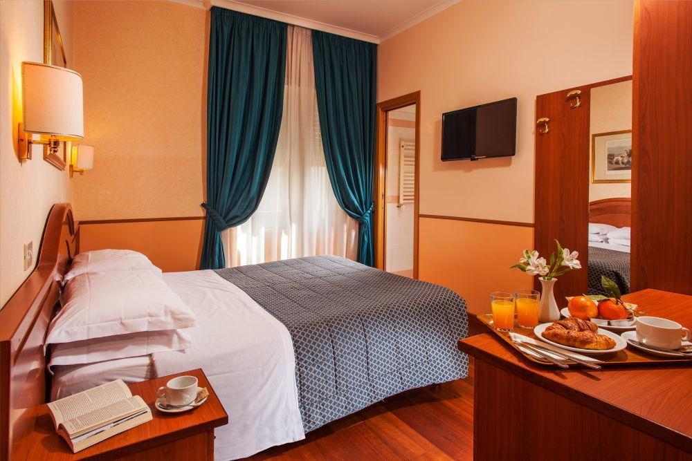 Hotel Piemonte Рим Екстер'єр фото